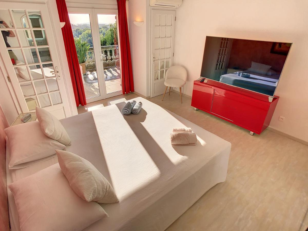 3 Bedrooms Villa Near Cannes - Pool & Jacuzzi - Sea View Mandelieu Exterior foto