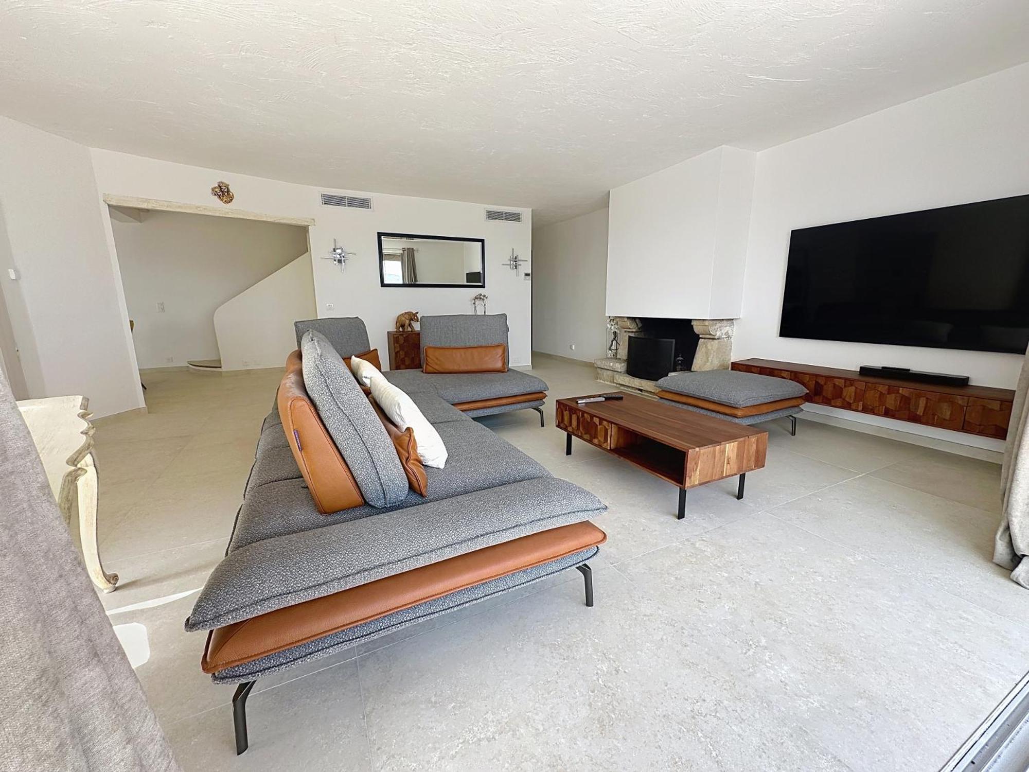 3 Bedrooms Villa Near Cannes - Pool & Jacuzzi - Sea View Mandelieu Exterior foto