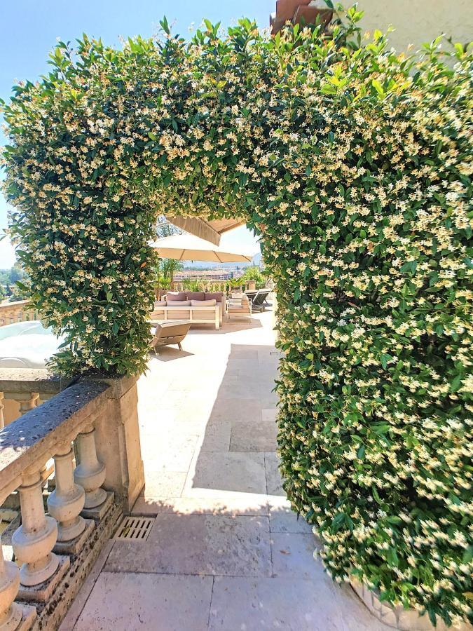3 Bedrooms Villa Near Cannes - Pool & Jacuzzi - Sea View Mandelieu Exterior foto