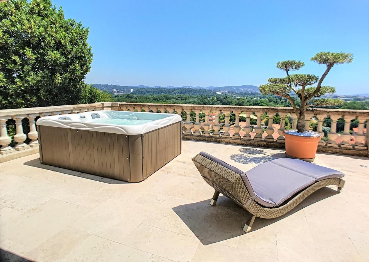 3 Bedrooms Villa Near Cannes - Pool & Jacuzzi - Sea View Mandelieu Exterior foto