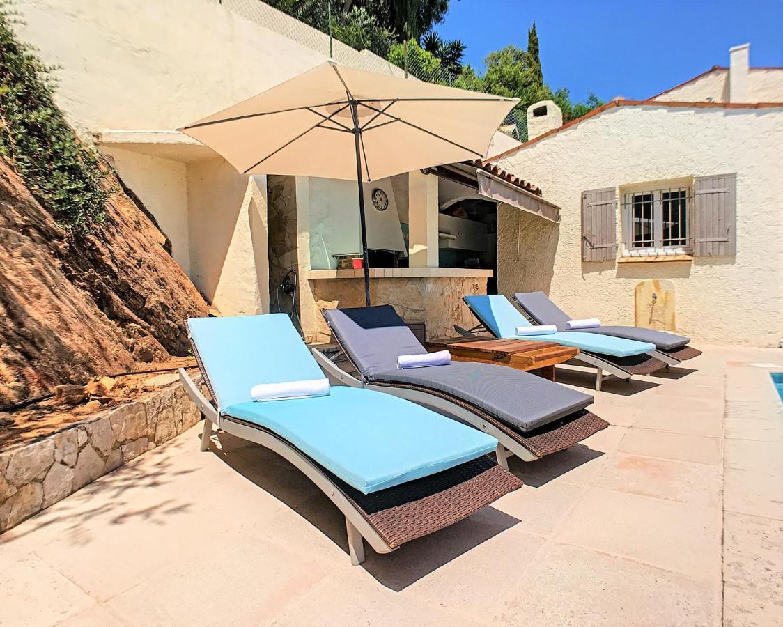 3 Bedrooms Villa Near Cannes - Pool & Jacuzzi - Sea View Mandelieu Exterior foto