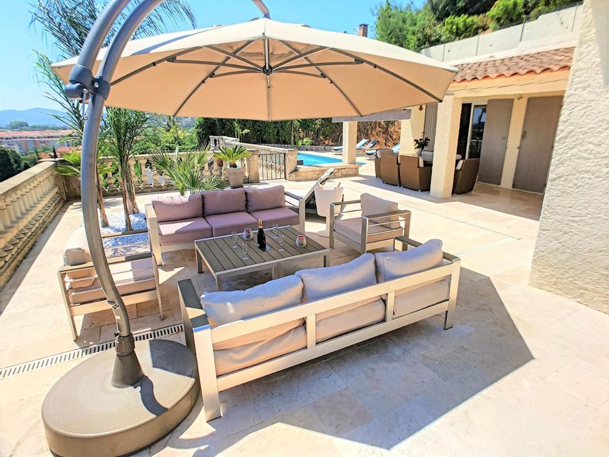 3 Bedrooms Villa Near Cannes - Pool & Jacuzzi - Sea View Mandelieu Exterior foto